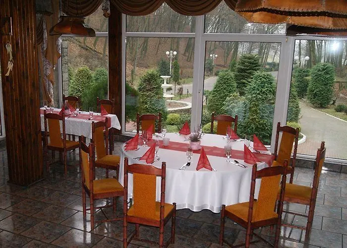 Hotel Cieszymir I Restauracja 2*